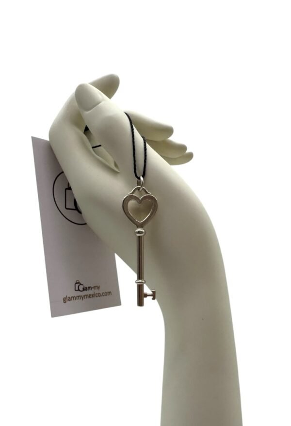 TIFFANY & CO - KEY CHARM HEART - Image 3